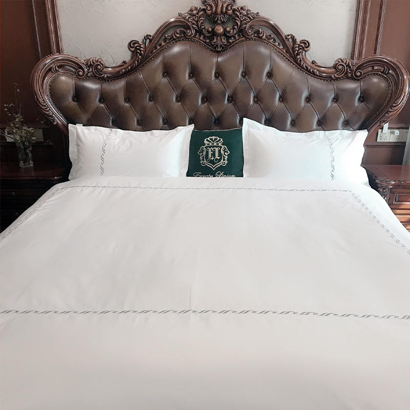Tempat tidur bersulam hotel set kain satin biasa kapas T300